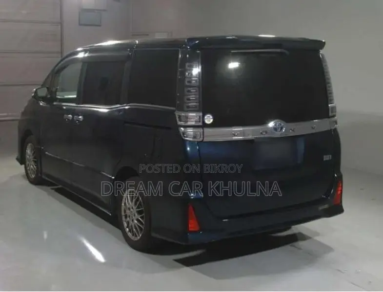 Toyota Voxy ZS KIRAMIKI BLACK 2021