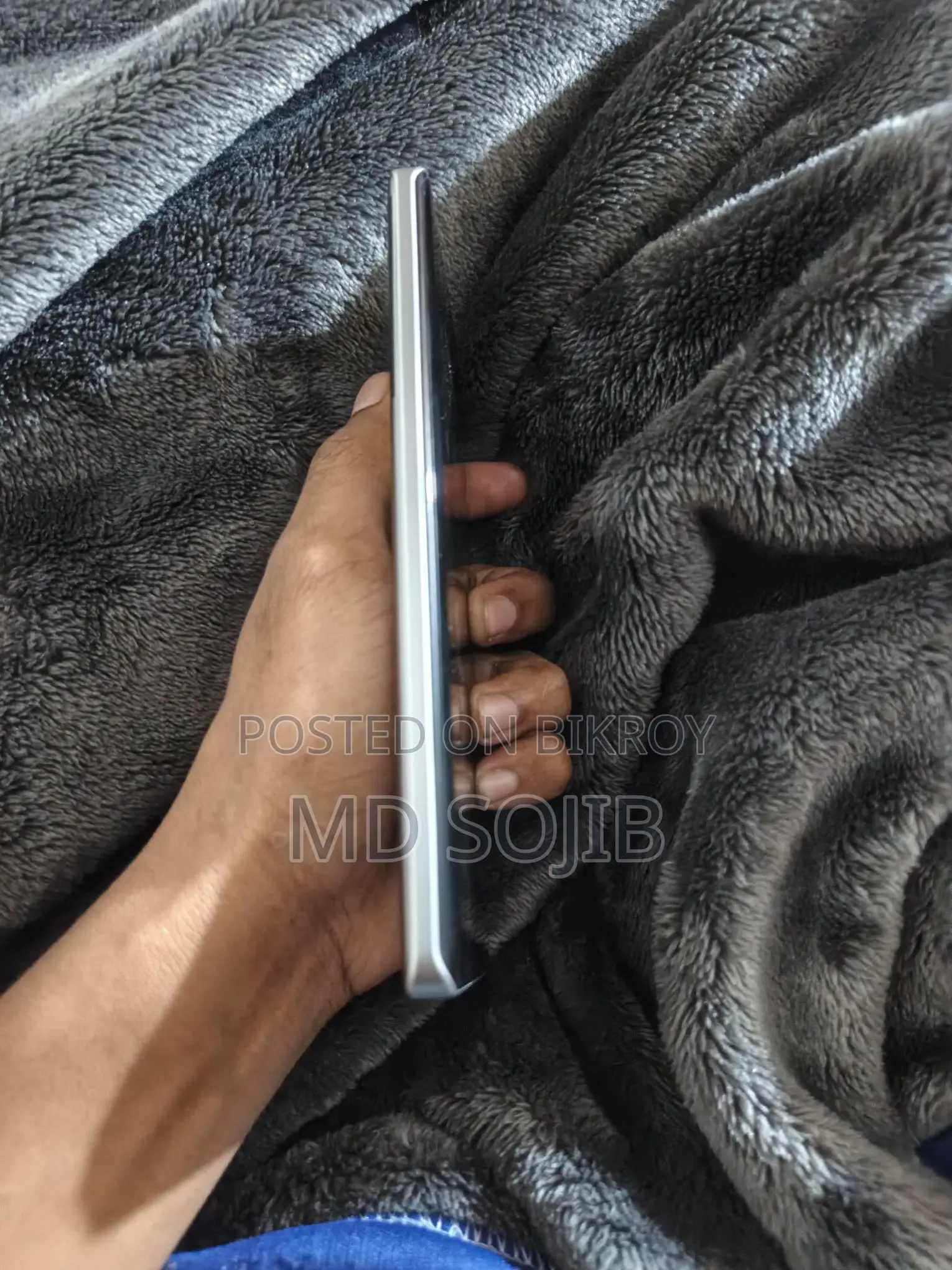 Realme GT 6T 8/256 (Used)