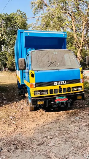 Isuzu 2015