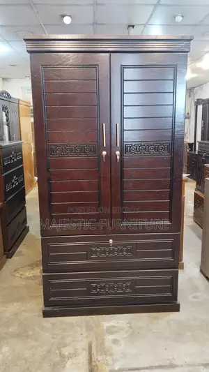 নতুন আলমিরা কানাডিয়ান ওক ভিনিয়ার। মডেল # ৬২২৩