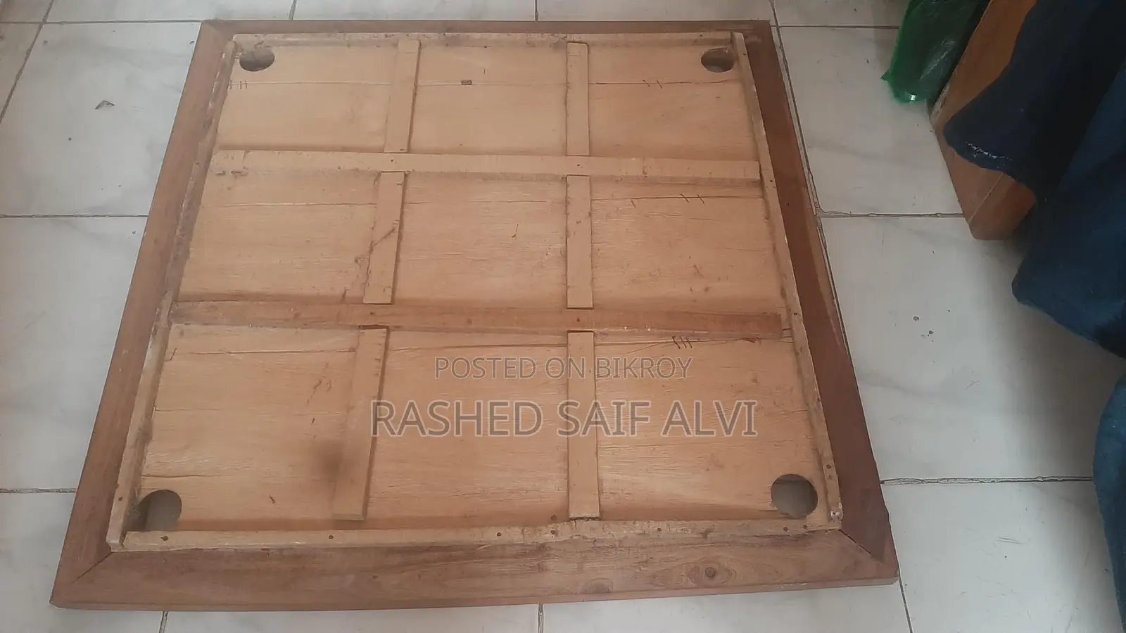 Carrom Board 30 Inch.