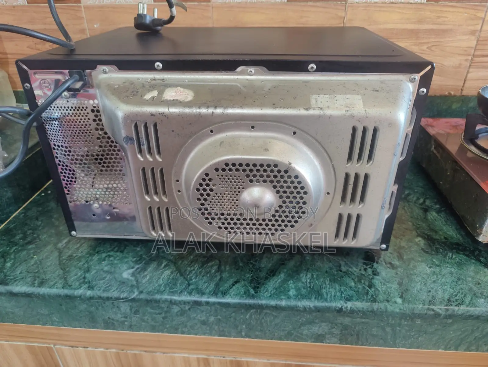 Microwave Oven