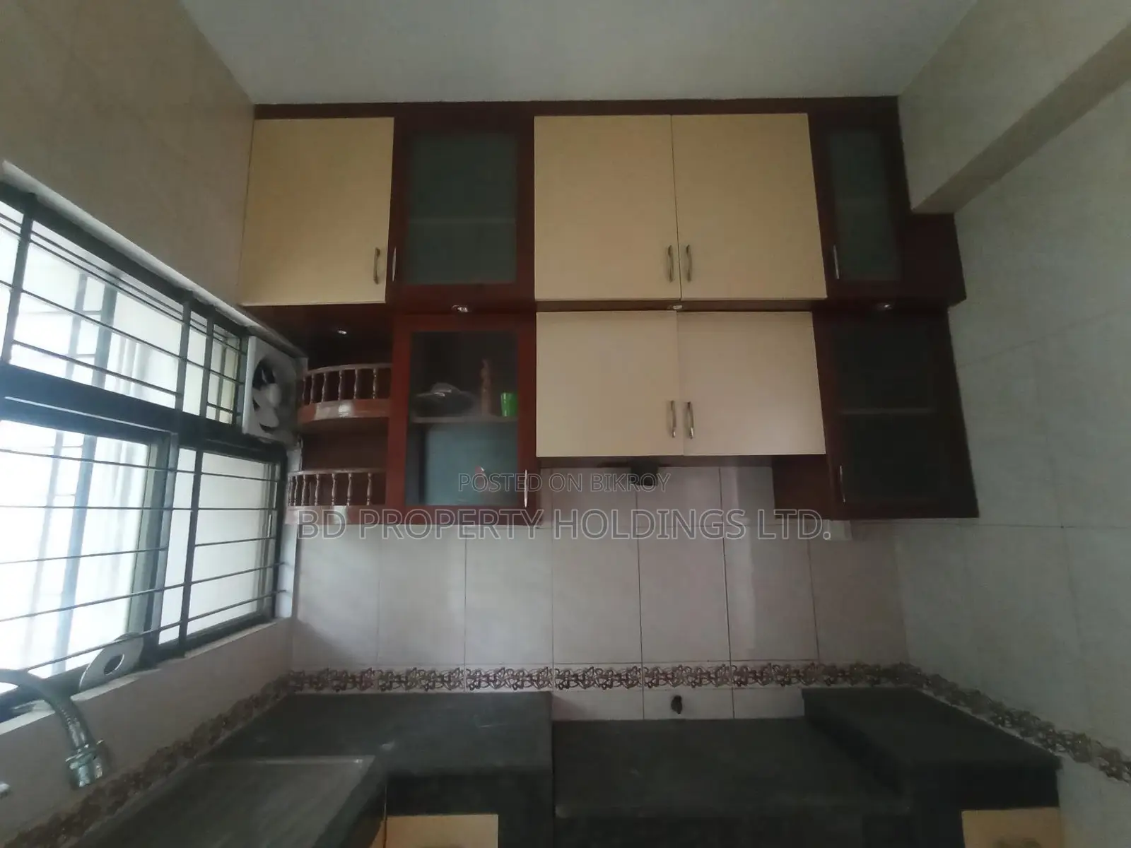 বসুন্ধরায় ৩ বেডরুমের অ্যাপার্টমেন্ট ভাড়ার জন্য