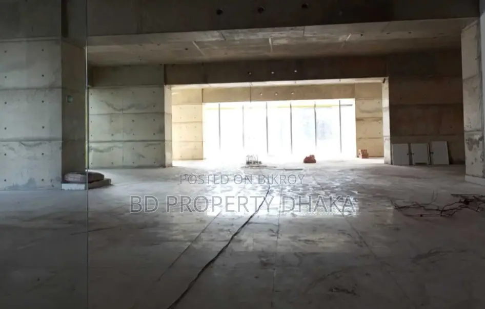 3866sft commercial open space for Restaurant