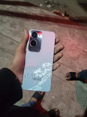 Vivo iQOO Z6 Lite (Used)