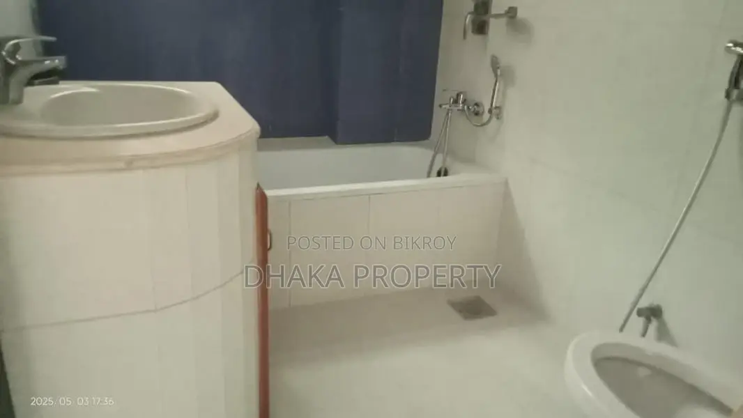 4 Bed 2 Car Parking 2600sqft Flat Rent in Gulshan