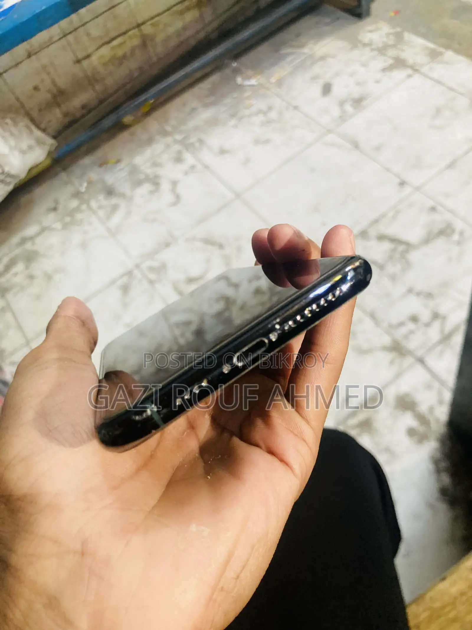 Apple iPhone 11 Pro Max (Used)