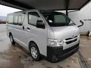Toyota Hiace DX NON HV 2021