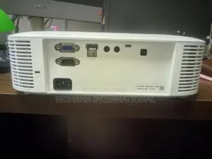 Casio XJ-V110W Projector