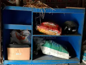 ড্রয়ারসহ ডিসপ্লে র‍্যাক