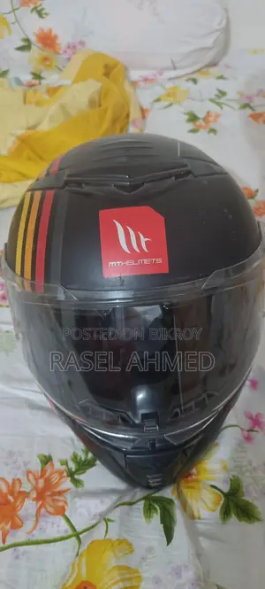 হেলমেট টা বিক্রি হবে