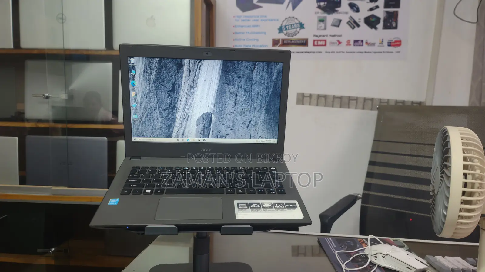 Acer Aspire Core i3 - 5th Gen 8 GB RAM SSD Slim Laptop