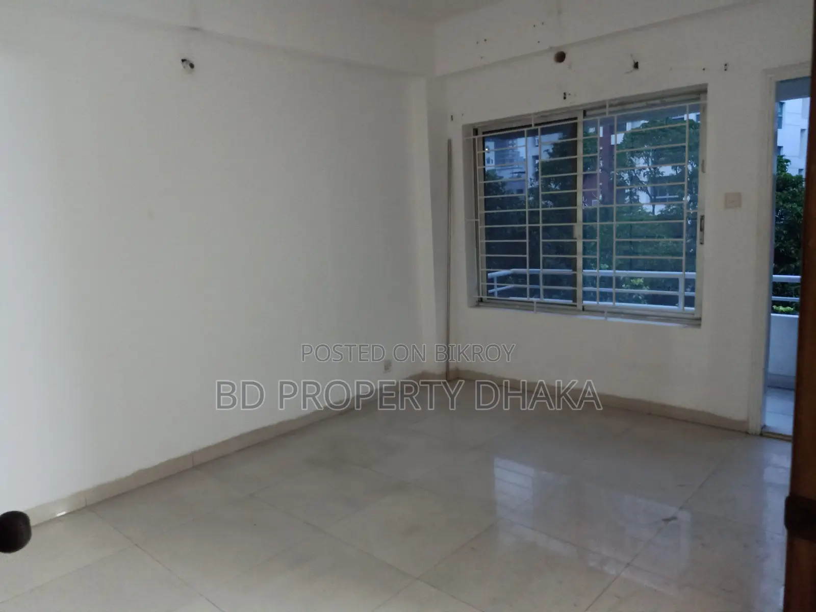 2,500 sqft Residential Office Space for Rent