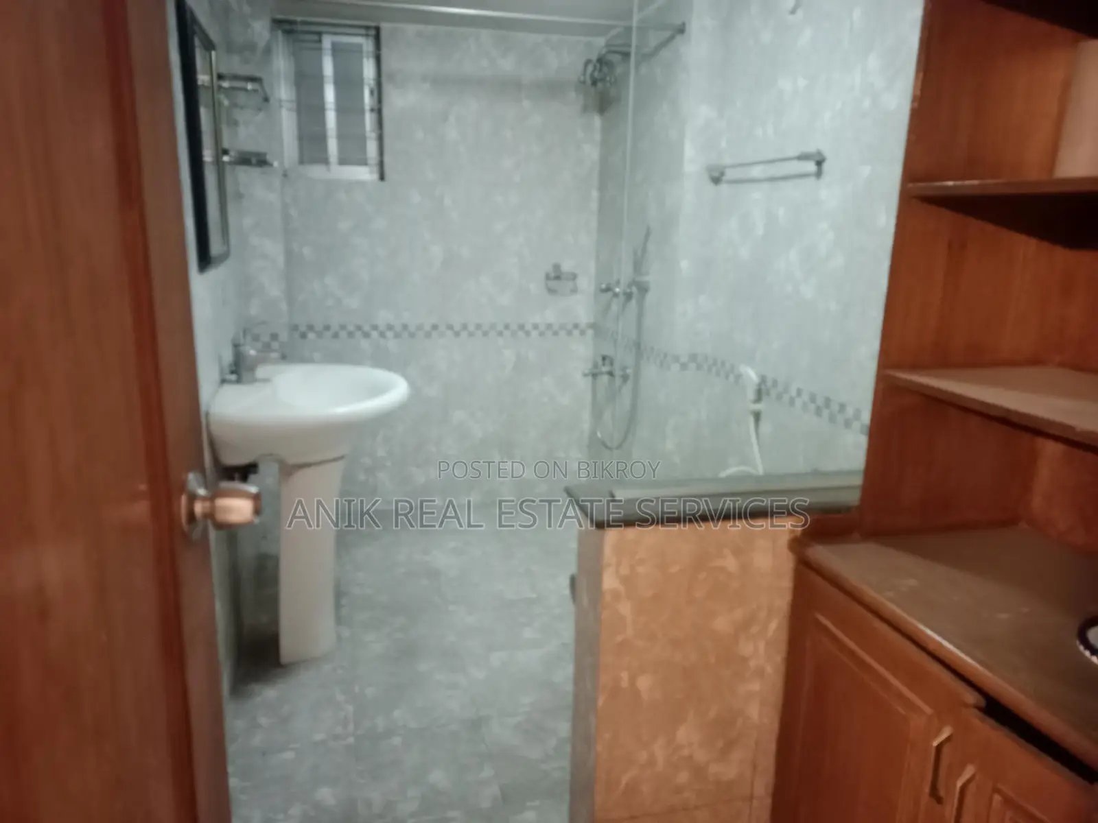Good Quality 4 Bedroom Semi Furnished Flat Rent In Gulshan