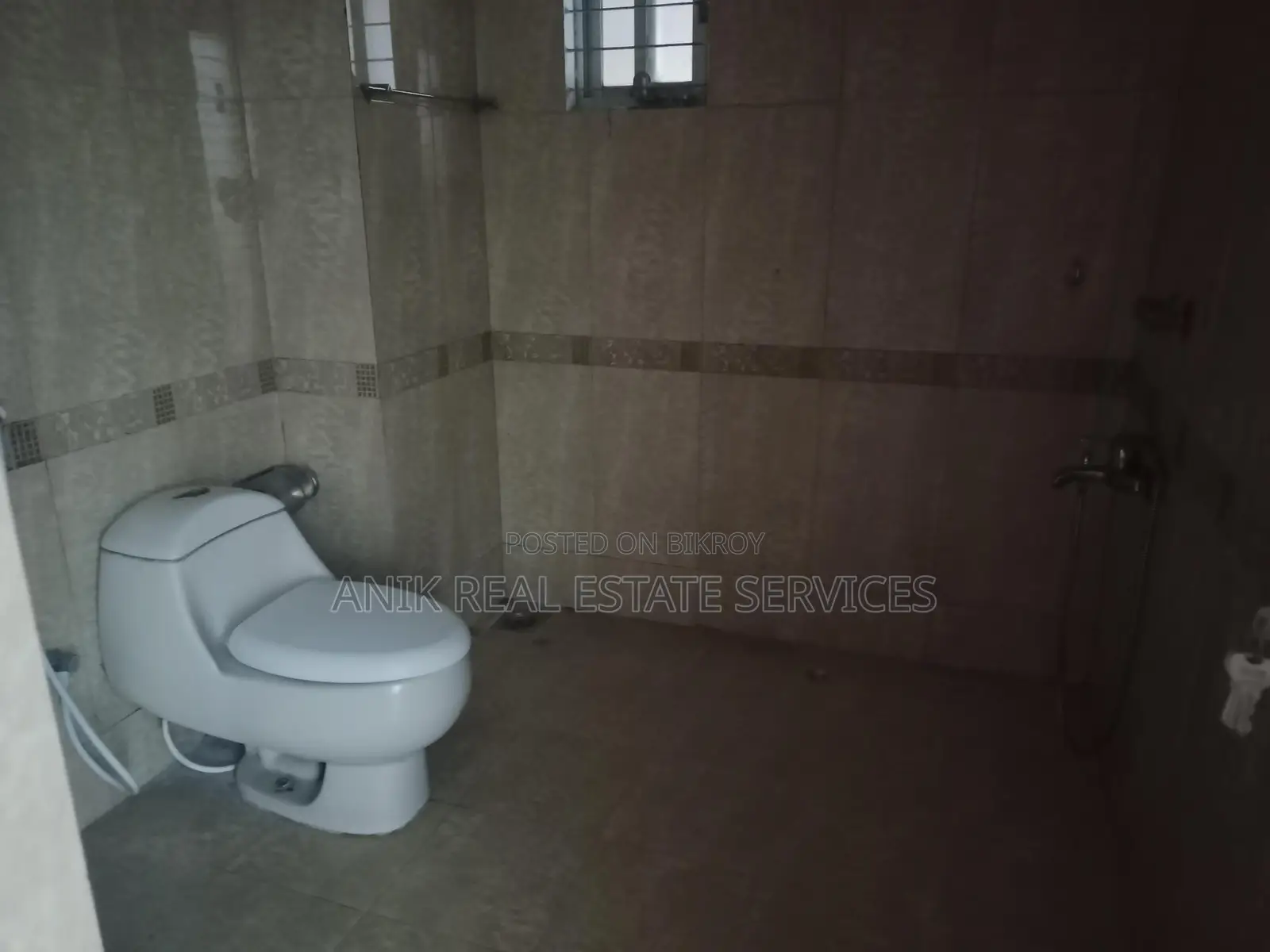 Good Quality 4 Bedroom Semi Furnished Flat Rent In Gulshan