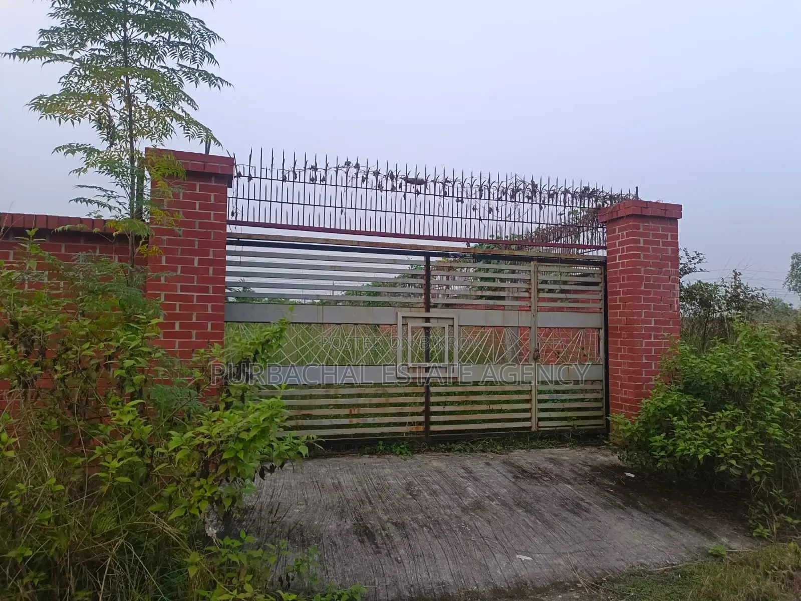 Nearby Play-Lot, 5 Katha Plot In Sec#8