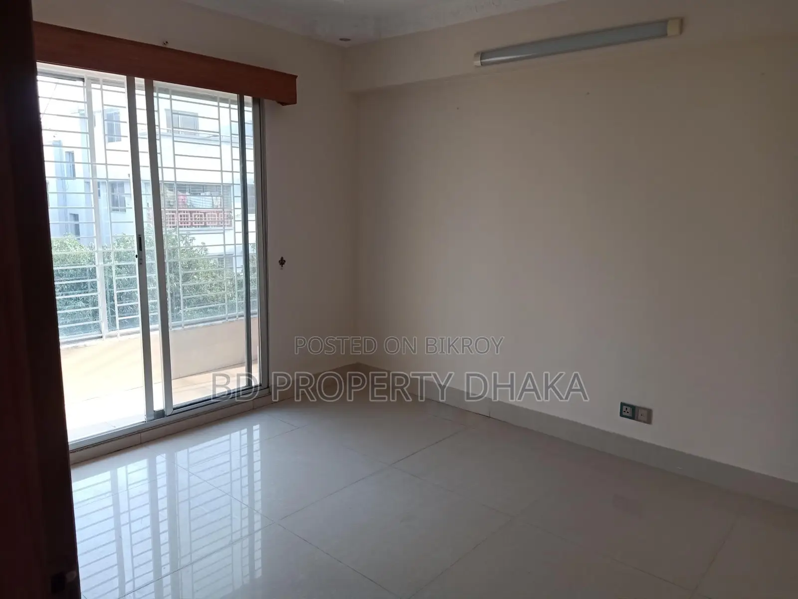 3300 Sqft Nice Modern 4bed Apt Rent In Banani