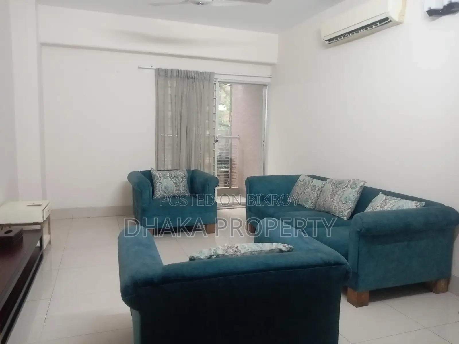 3-Bedrooms Exclusive Full-Furnished Apartment Rent in Gulshan