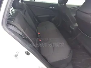 Toyota Prius S SAFETY SILVER 2020