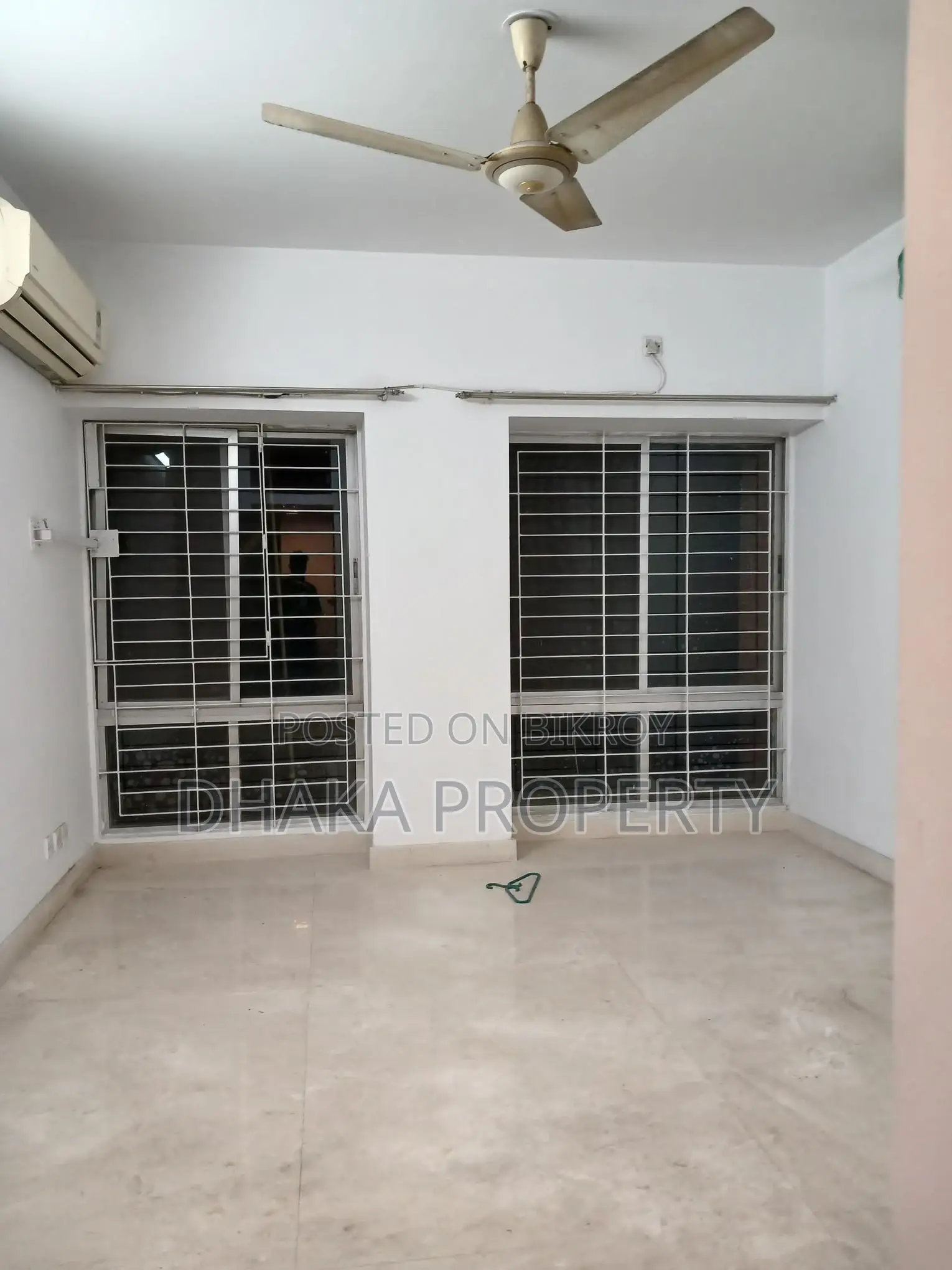4Bed Wonderful Apartment Rent At Gulshan Diplomatic Zone