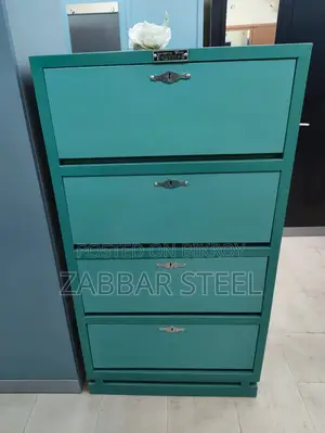 Steel Wardrobe - Four-drawer wardrobe with a stylish look and sturdy construction!