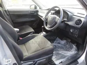 Toyota Axio EX NON HYB 4 POINT 2021