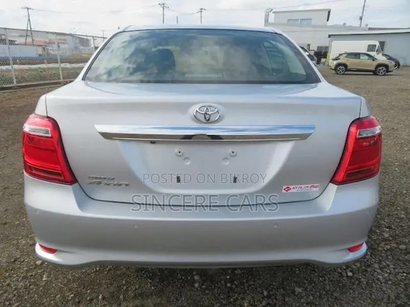 Toyota Axio EX NON HYB 4 POINT 2021