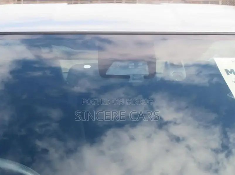 Toyota Axio EX NON HYB 4 POINT 2021