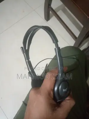 Logitech হেডফোন