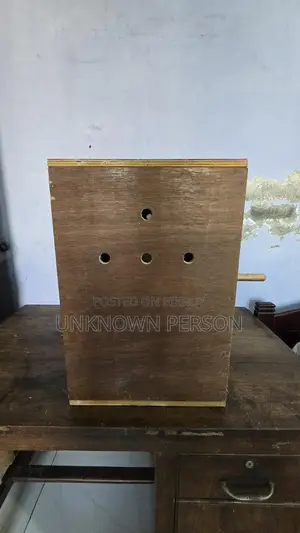 Ringneck / Cunure Breeding Box