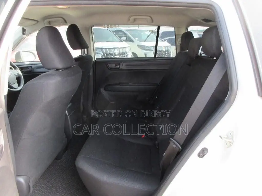 Toyota Fielder EX 2020