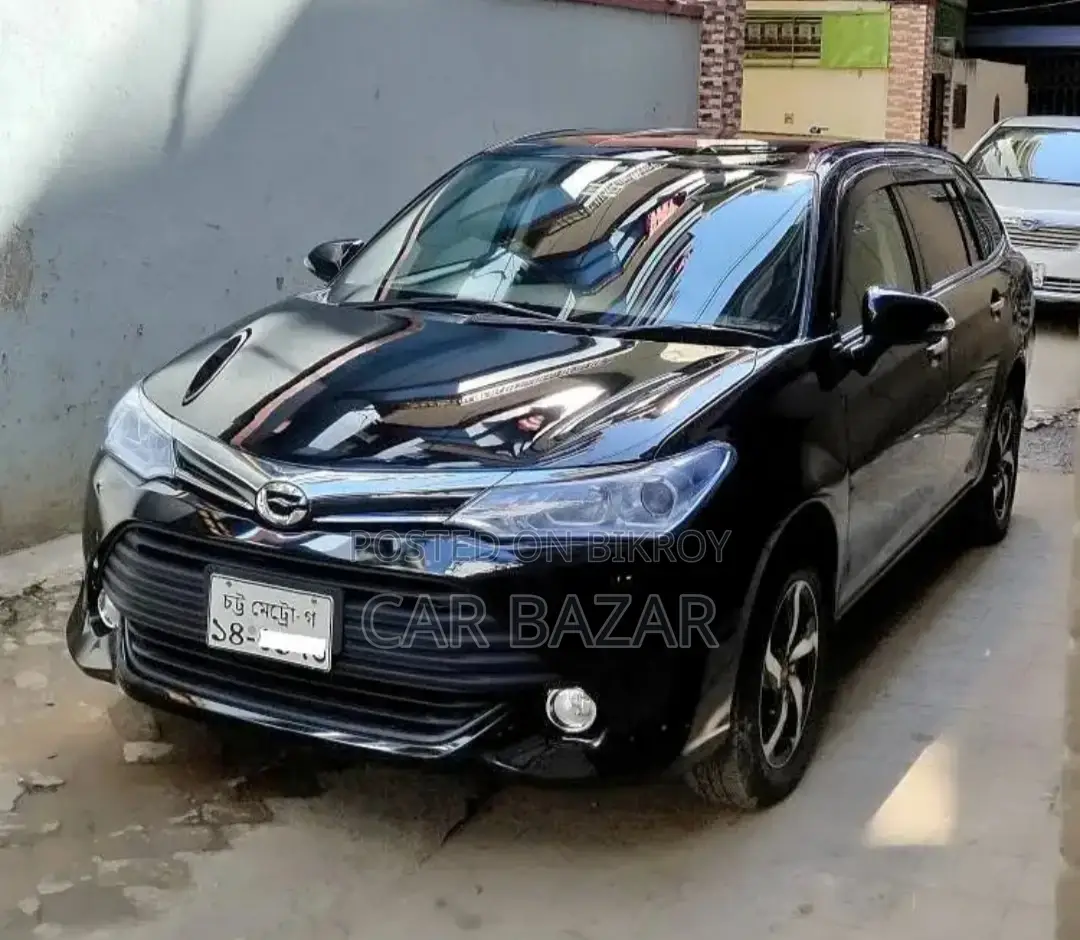 Toyota Fielder G OCTANE RUNS 2015