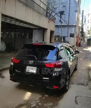 Toyota Fielder G OCTANE RUNS 2015