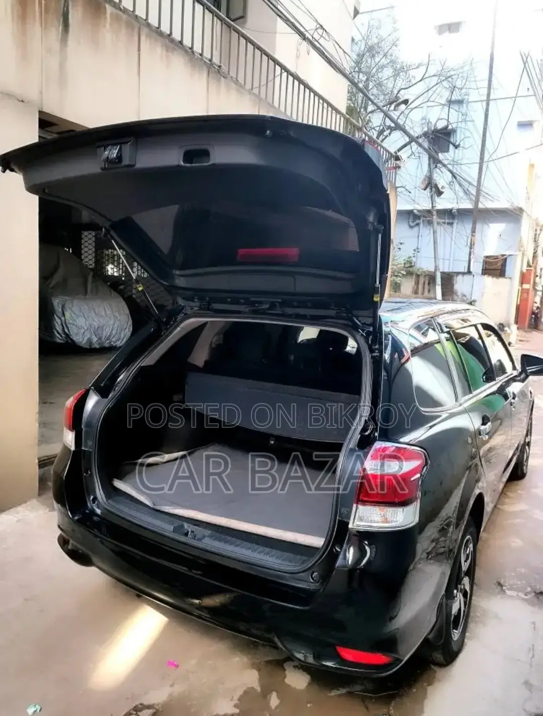 Toyota Fielder G OCTANE RUNS 2015