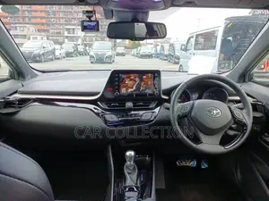 Toyota C-HR 2021