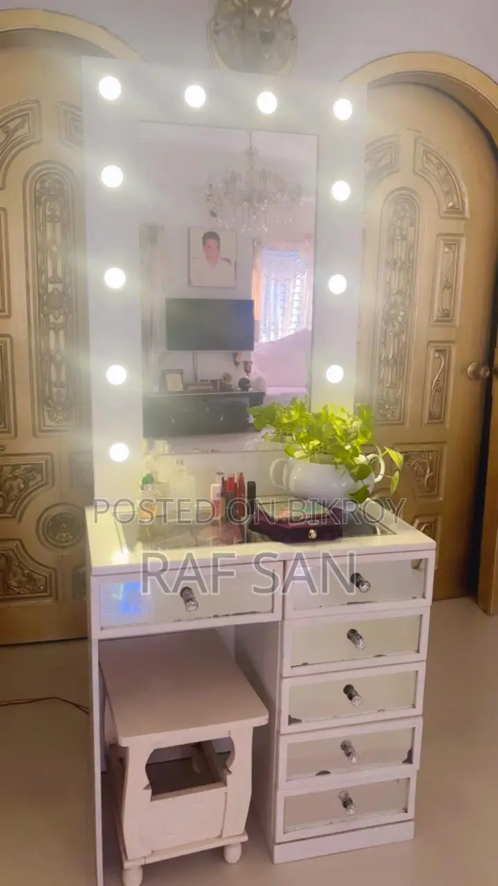 Dressing table sell