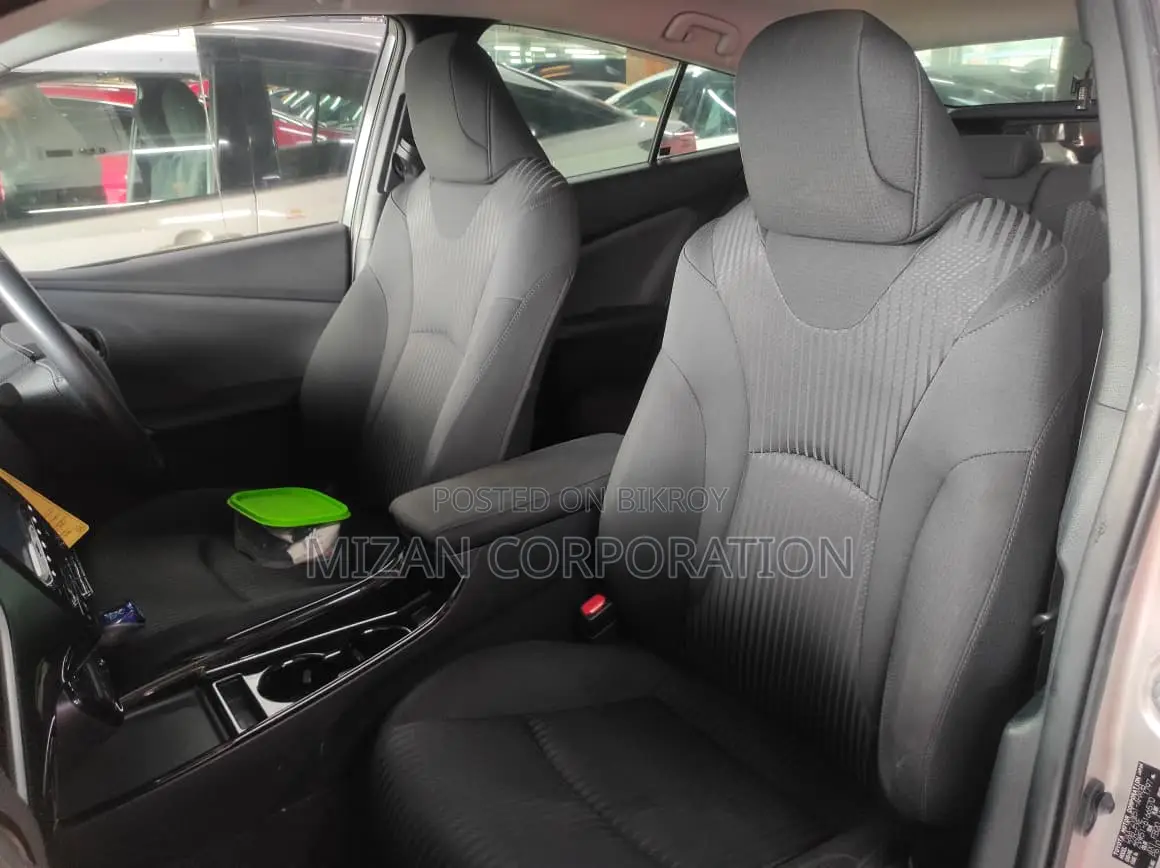Toyota Prius A Package 2020