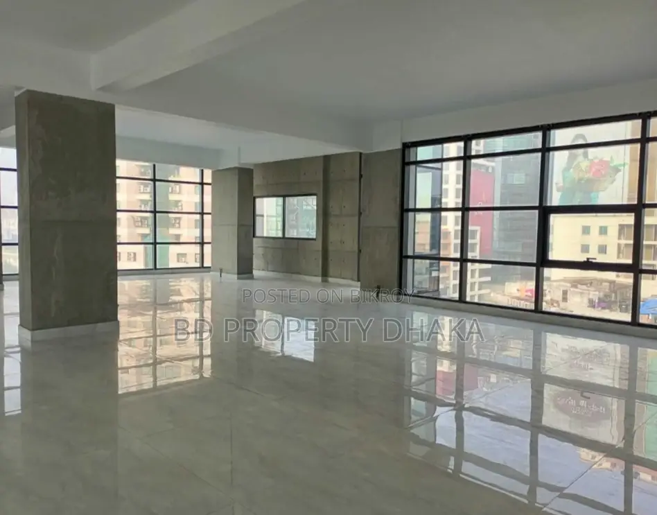 4000sqft Nice Open New Commercial Space Rent in Gulshan Avenue