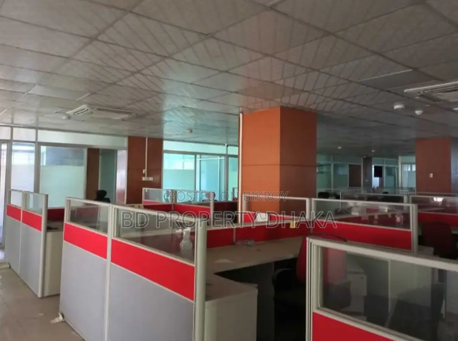3050 Sqft Nice Open Commercial Space for Rent in Tejgaon