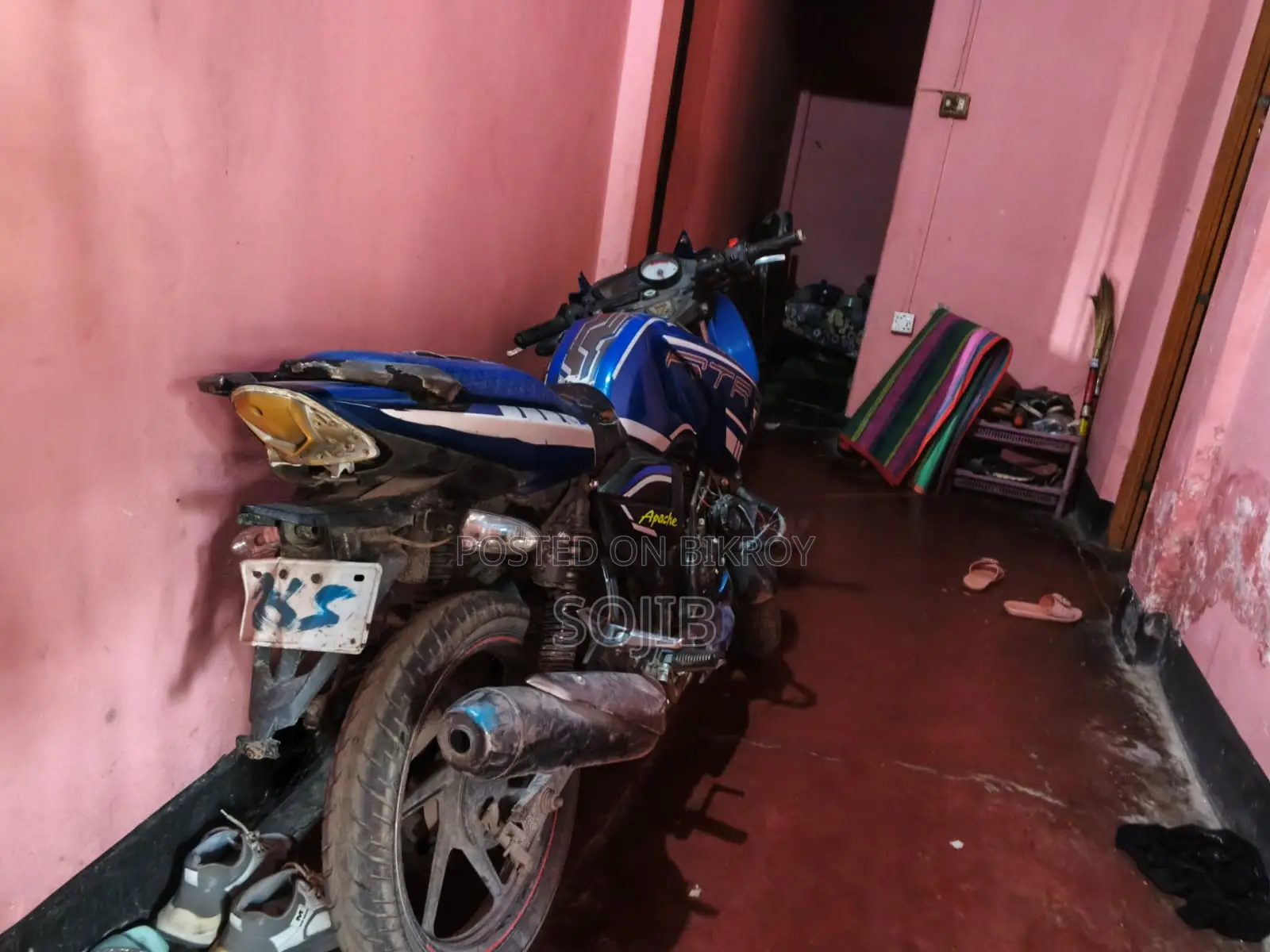 TVS Apache RTR 2010