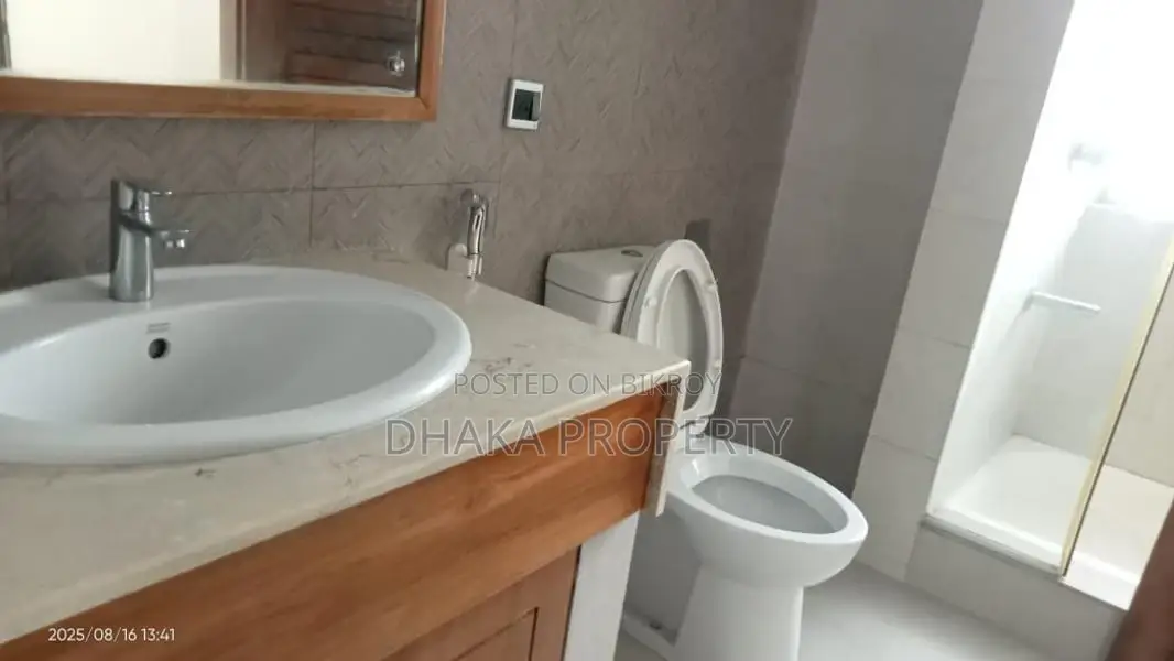3600SqFt.4Bedroom 2parking Flat Rent At Gulshan Area