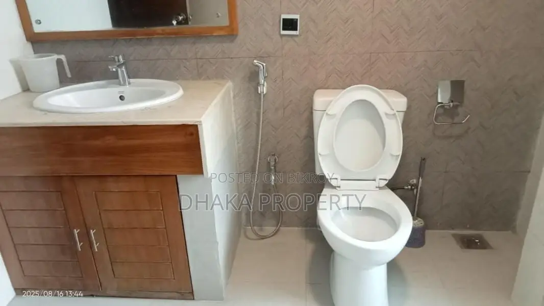 3600SqFt.4Bedroom 2parking Flat Rent At Gulshan Area