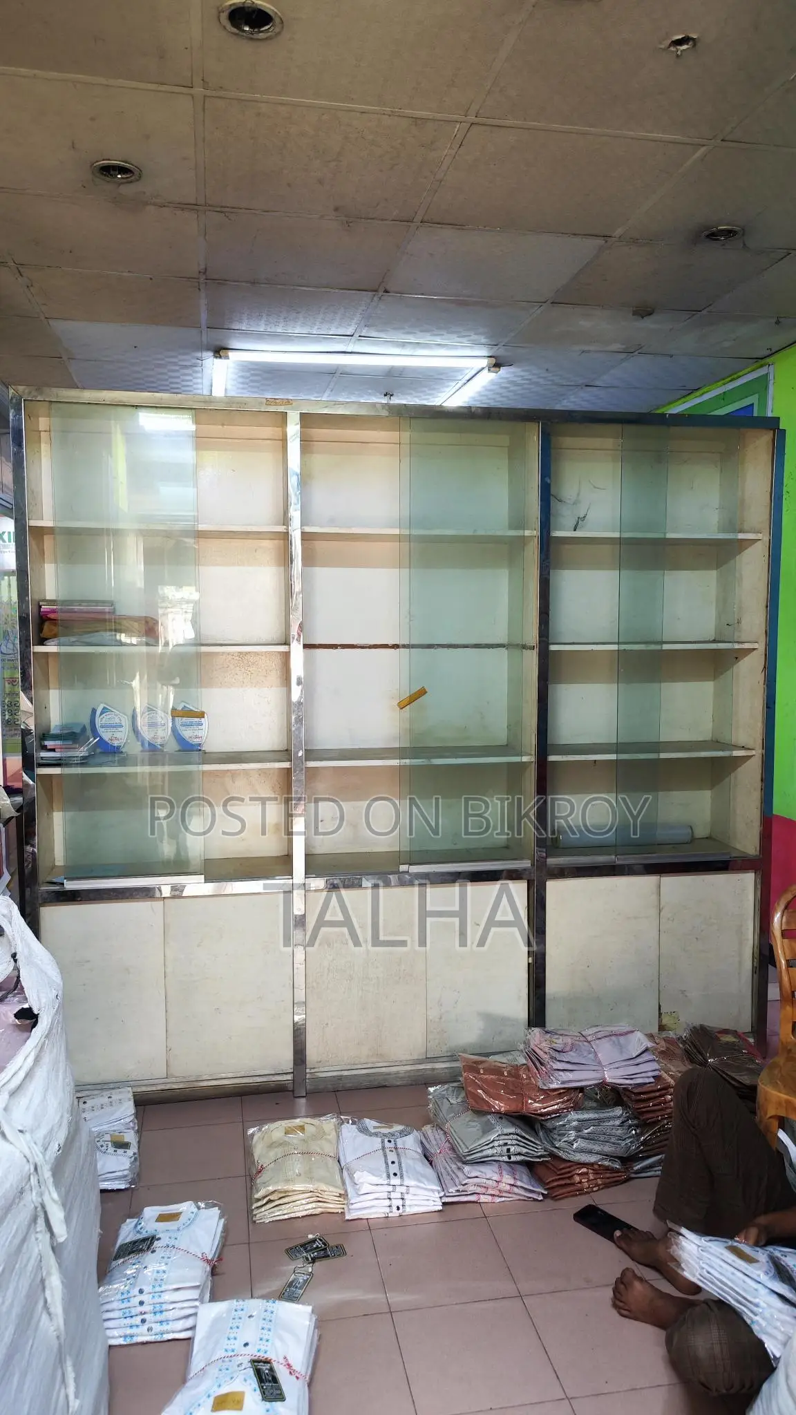 ডিসপ্লে সেল্ফ +এসএস এর রেগ