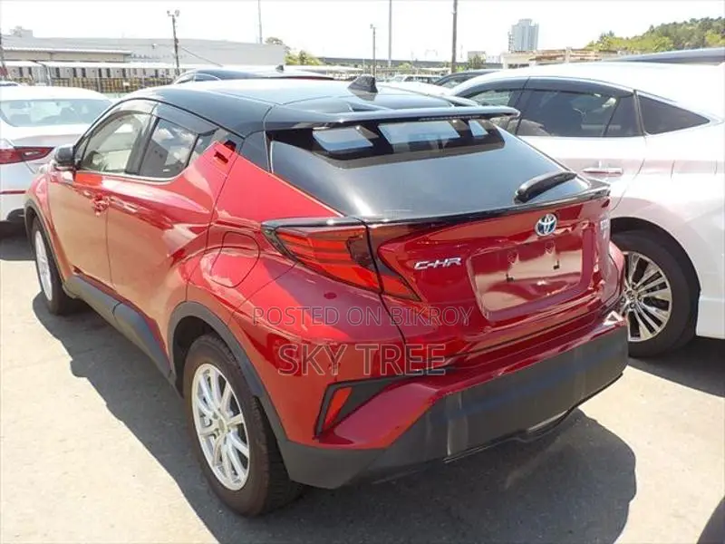 Toyota C-HR g p a c k e 2020