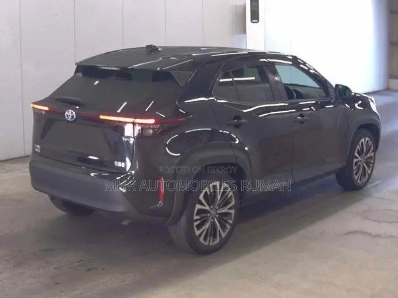 Toyota Yaris Cross Z Leather Pkg, DRL 2021