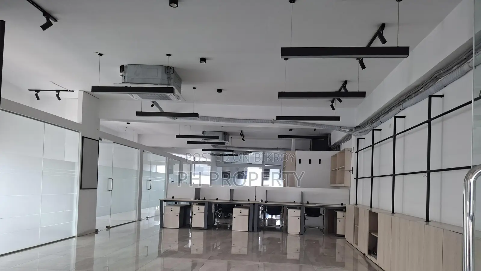 Gulshan rent full furnish office commercial