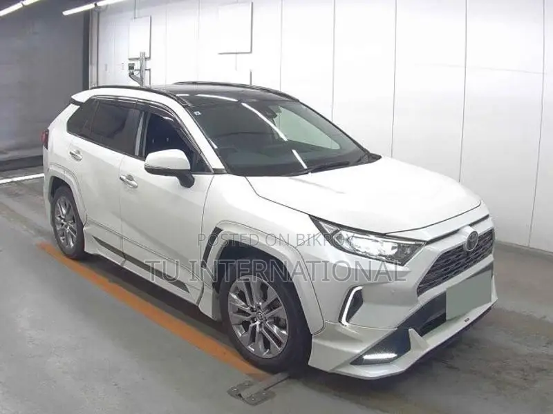 Toyota RAV4 2021