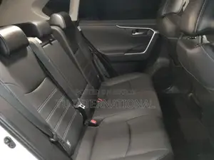 Toyota RAV4 2021
