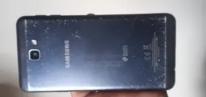 Samsung Galaxy J7 Prime . (Used)