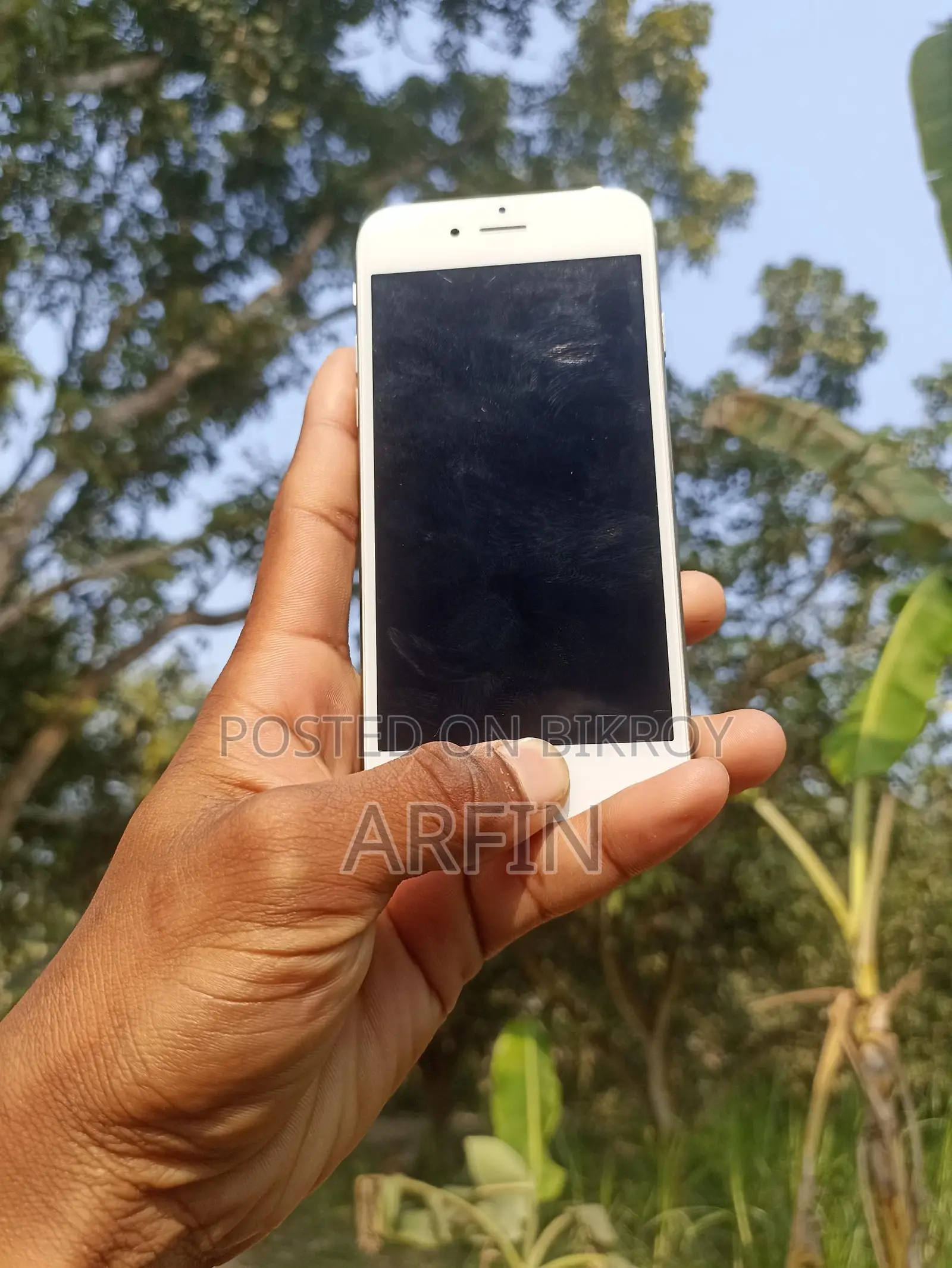 Apple iPhone 6 (Used)